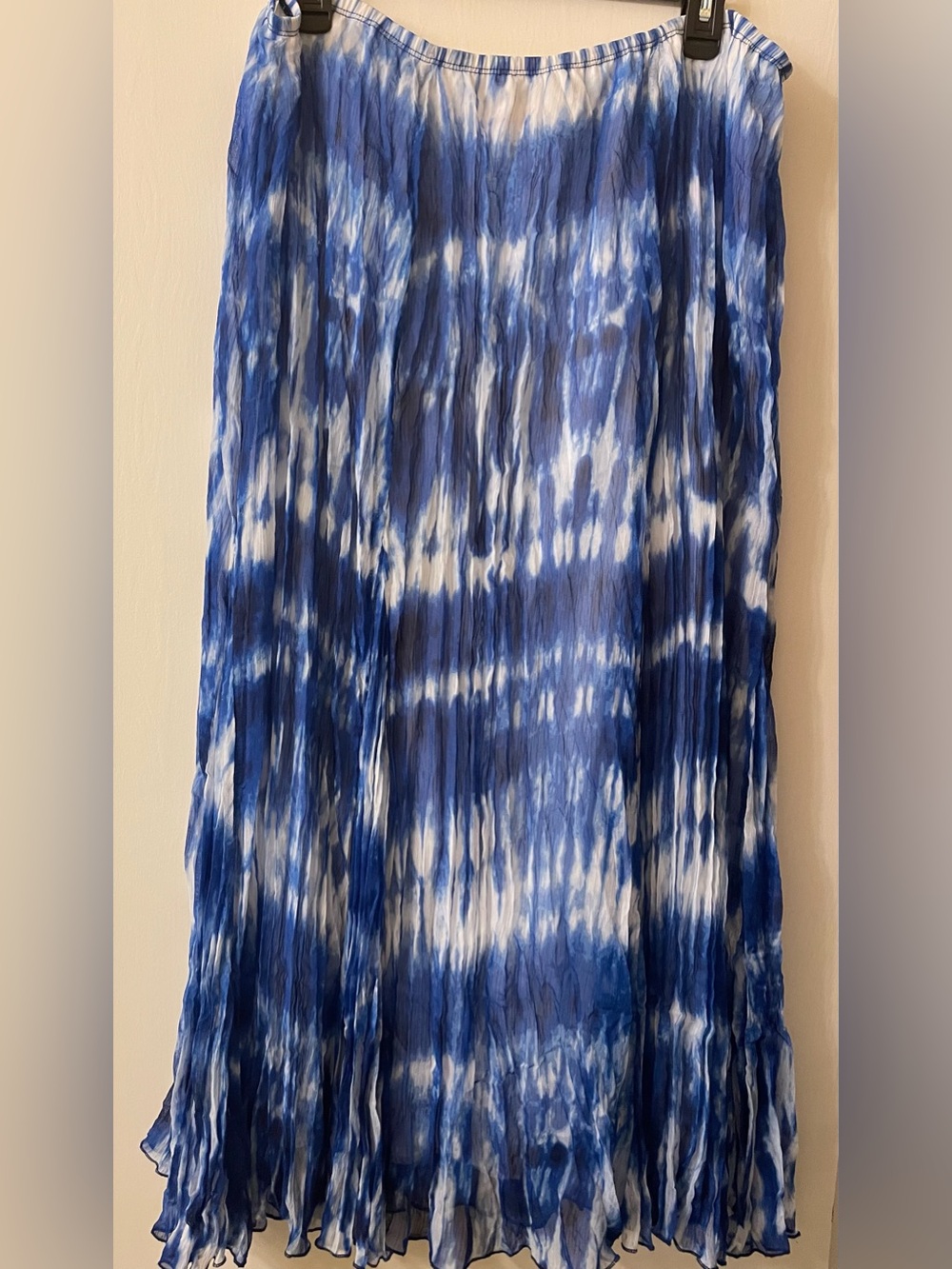 Ruby Rd. Blue and White Tie-Dye Pleated Maxi Skirt